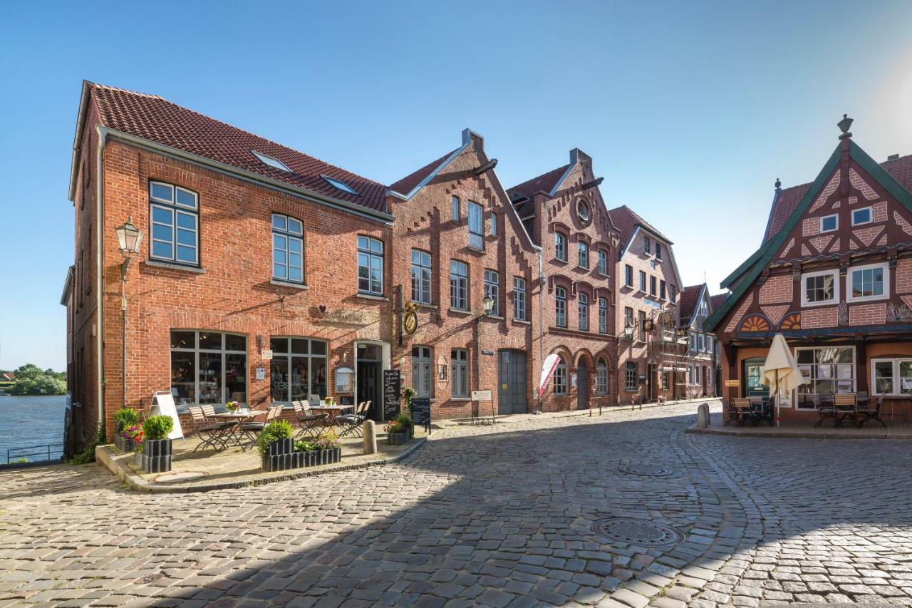 Gaestehaus Von Herzen เลาเอนบวร์ก ภายนอก รูปภาพ